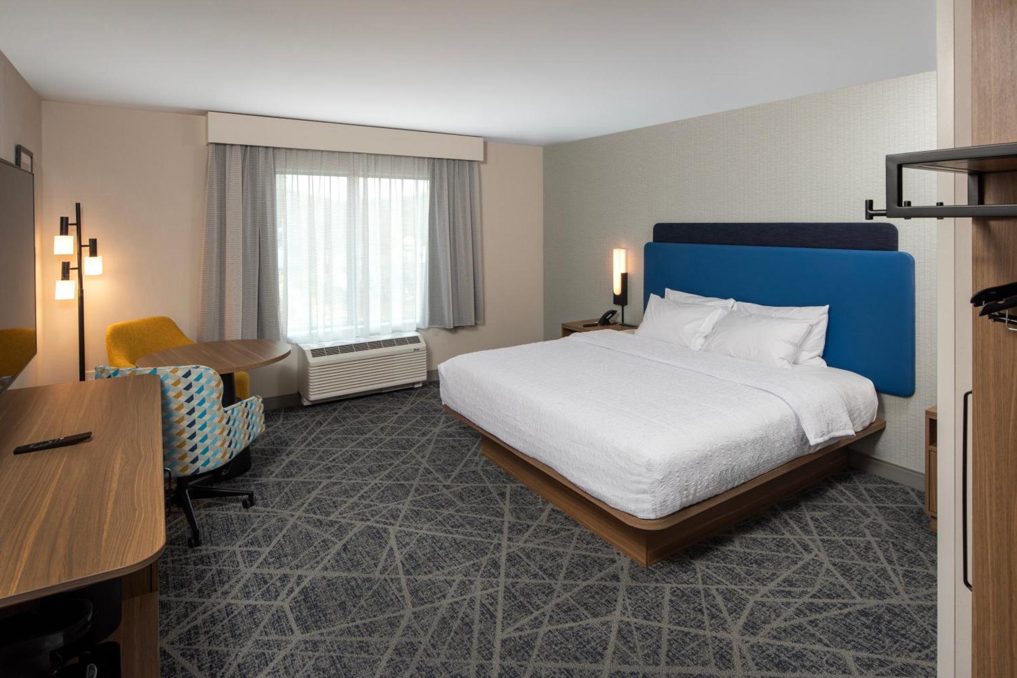 Hampton Inn Cooperstown Exterior photo